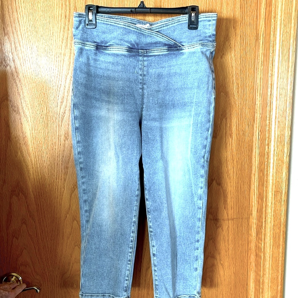 Risen Capris